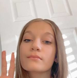 Meet your Posher, Dalaney